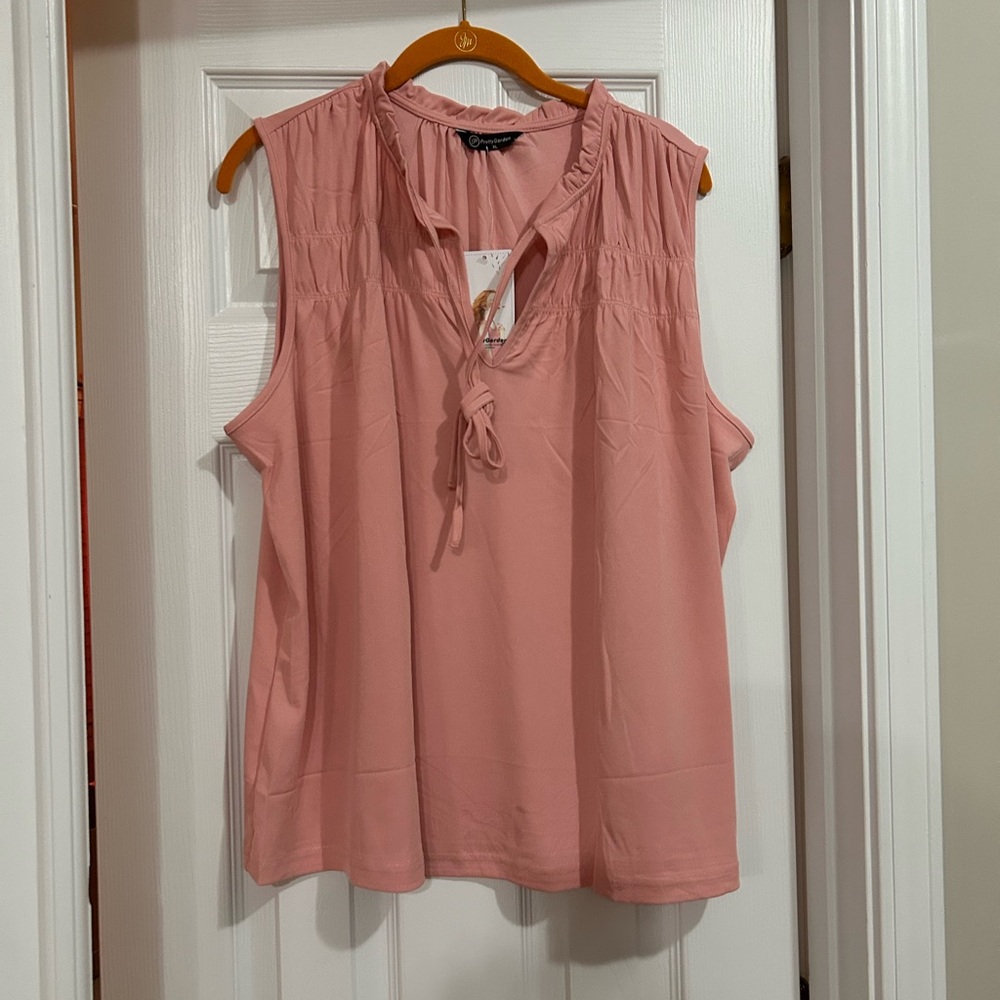 Pretty Garden XL Pink Blouse NWT
